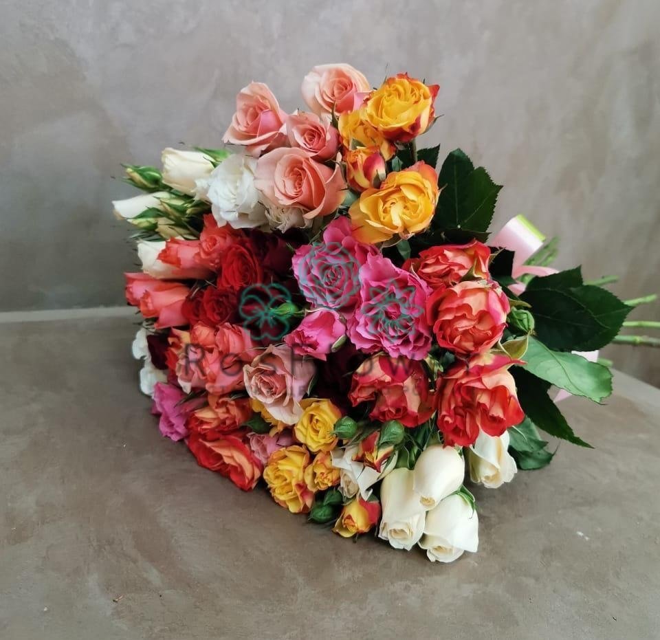 Букет цветов из: Розы в Волжанце