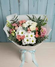Букет цветов из:  Розы, Лизиантусы и Хризантемы в Волжанце