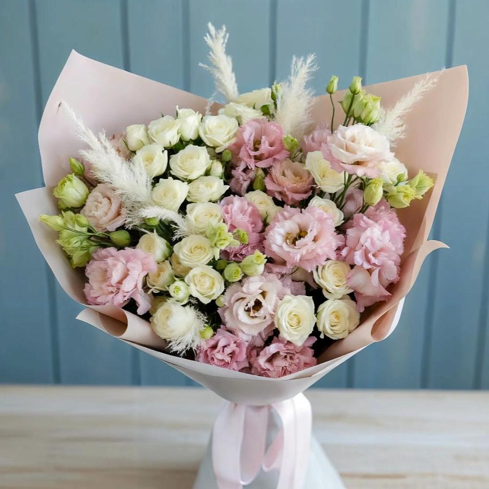 Букет цветов из: Альстромерии и Розы в Волжанце