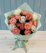 Букет цветов из:  Розы в Волжанце