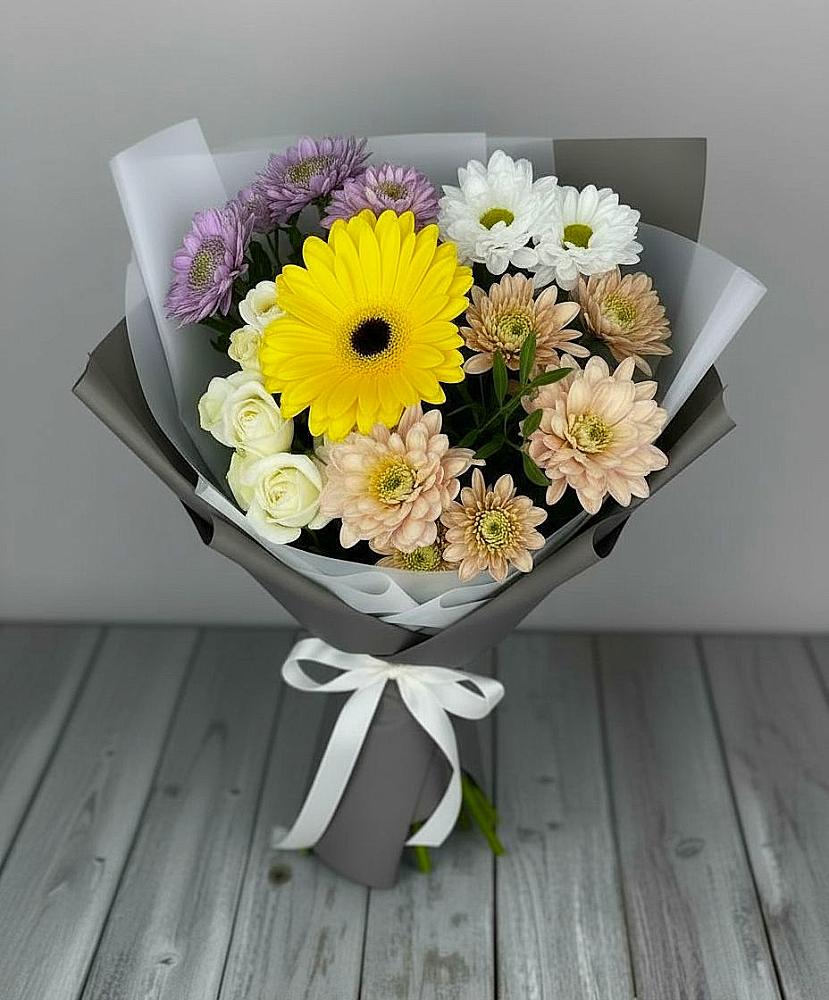 Букет цветов из: Розы, Герберы и Хризантемы в Волжанце