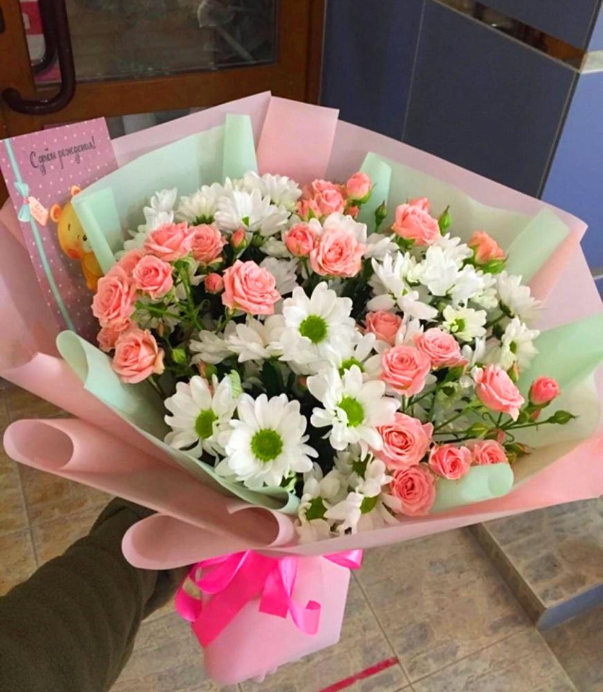 Букет цветов из: Розы и Хризантемы в Волжанце