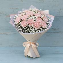 Букет цветов из:  Гвоздики в Волжанце