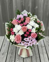 Букет цветов из:  Альстромерии, Гвоздики, Розы и Хризантемы в Волжанце