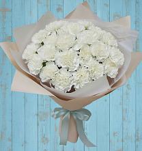 Букет цветов из:  Гвоздики в Волжанце