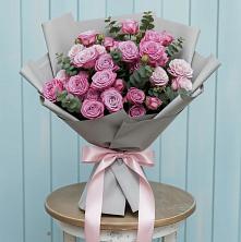 Букет цветов из:  Розы в Волжанце